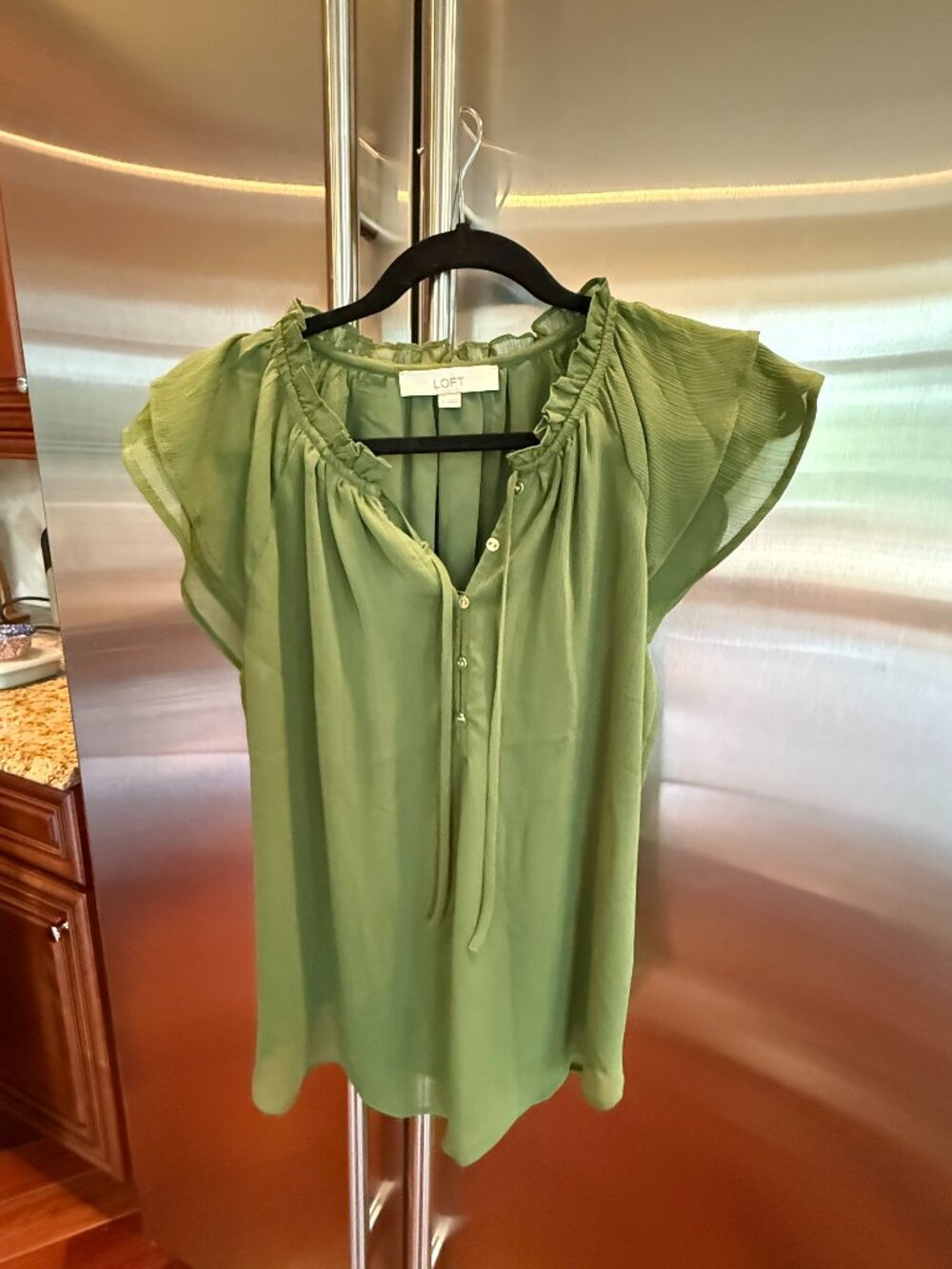 LOFT GREEN TOP, BLOUSE, SIZE SMALL